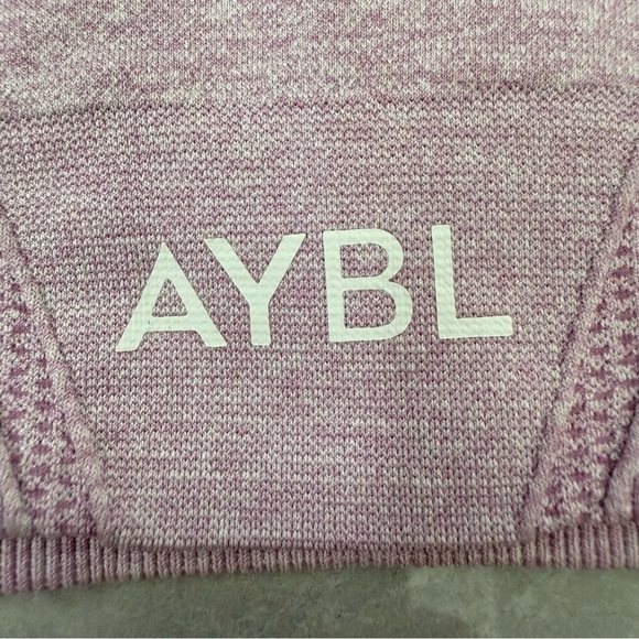 Women’s AYBL Motion Seamless Padded Adjustable Criss Cross Back Sports Bra Small - Picture 9 of 16